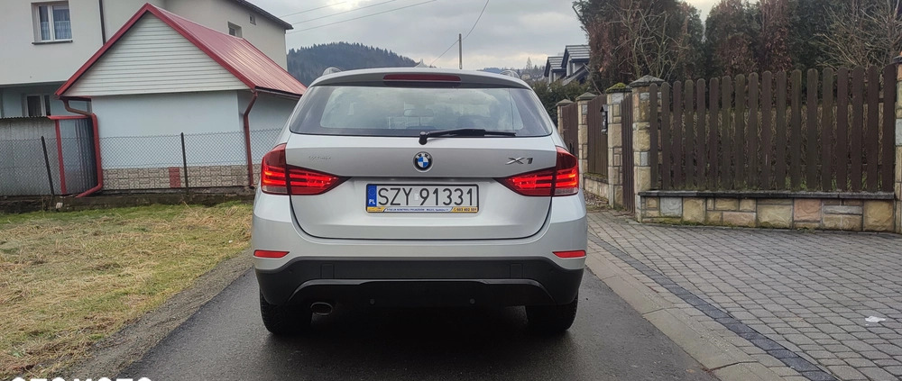 BMW X1 cena 53900 przebieg: 105000, rok produkcji 2013 z Łochów małe 172